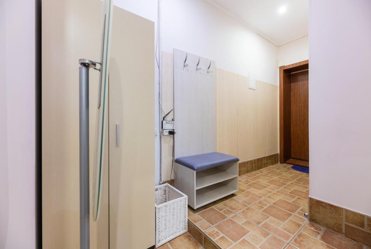 На Палаце Спорта Apartment Киев Екстериор снимка