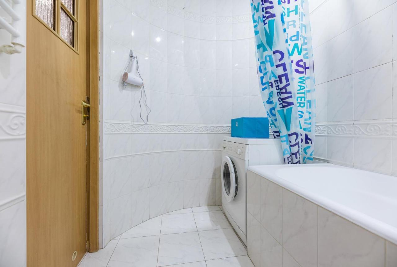 На Палаце Спорта Apartment Киев Екстериор снимка