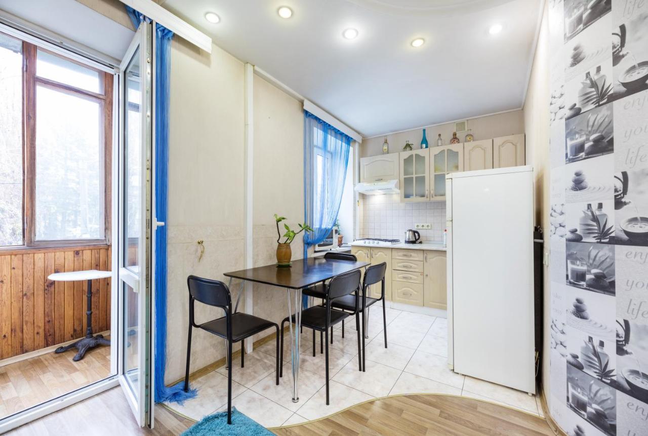 На Палаце Спорта Apartment Киев Екстериор снимка