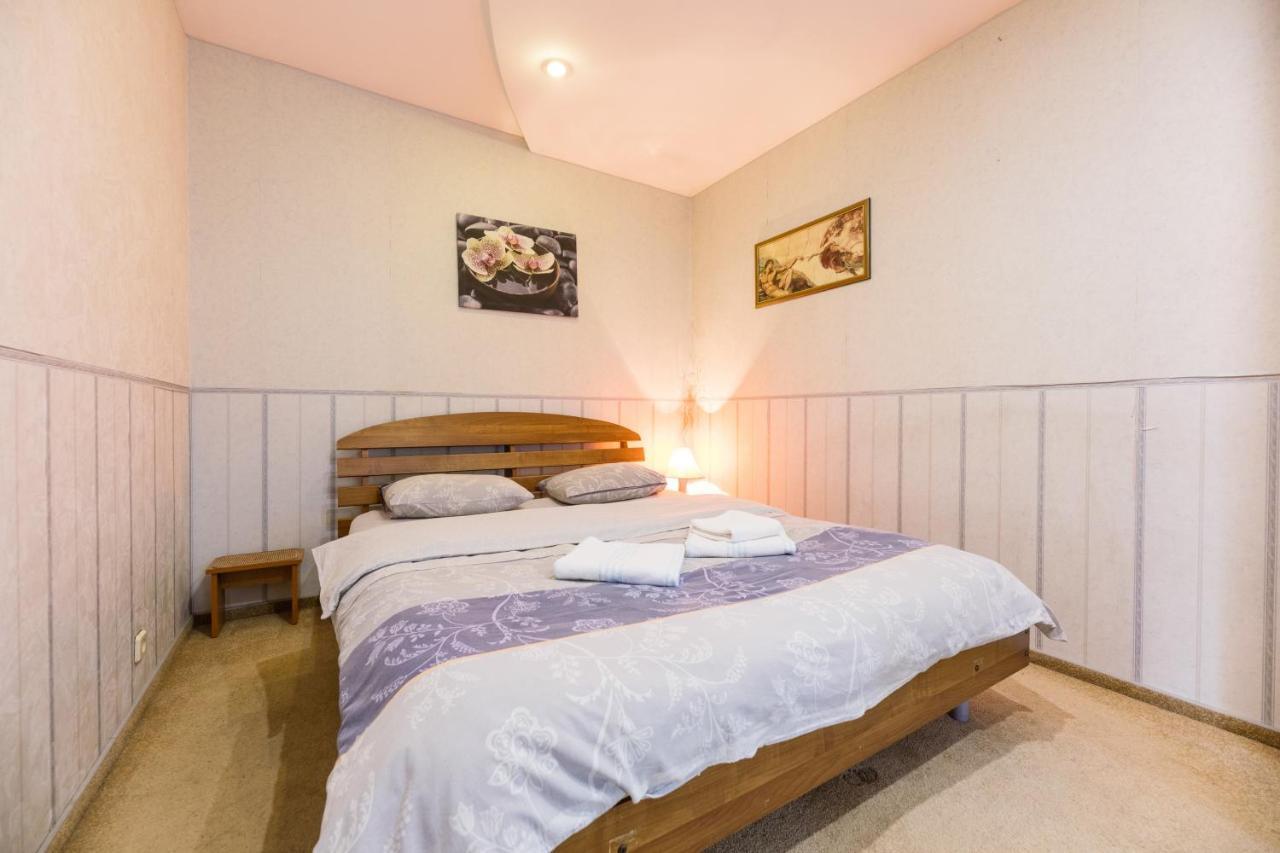 На Палаце Спорта Apartment Киев Екстериор снимка